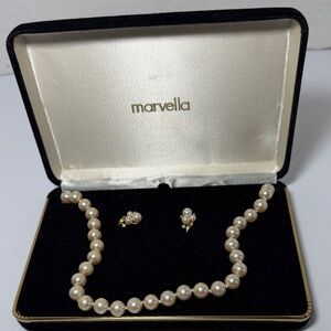 MARVELLA Cream Pearl Necklace and Earring Set
